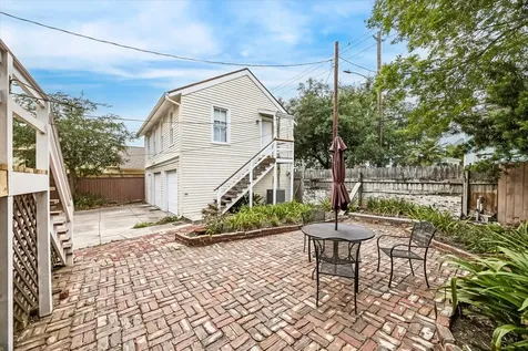 1818 Broadway Street Galveston TX 77550