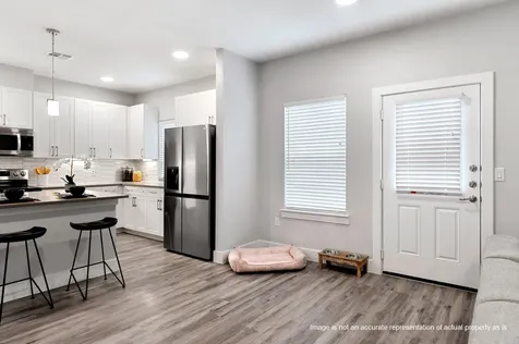 28325-207 Birnham Woods Drive Spring TX 77386