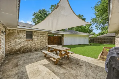 1103 Baymeadow Drive Houston TX 77062