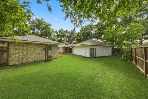 1103 Baymeadow Drive Houston TX 77062