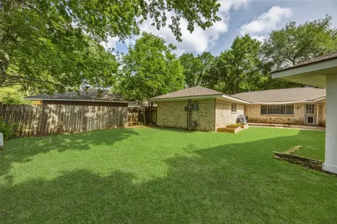 1103 Baymeadow Drive Houston TX 77062