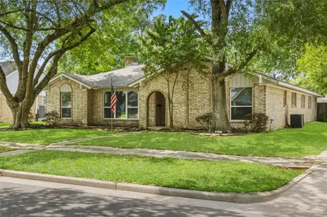 1103 Baymeadow Drive Houston TX 77062