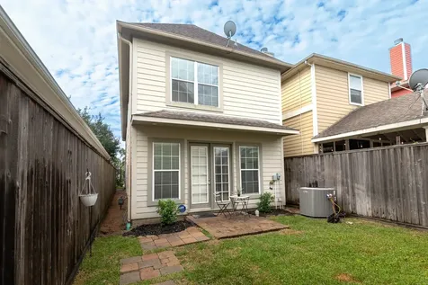 821 W 26th Street Houston TX 77008