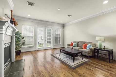 821 W 26th Street Houston TX 77008