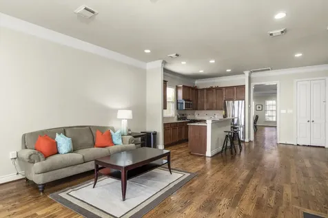 821 W 26th Street Houston TX 77008