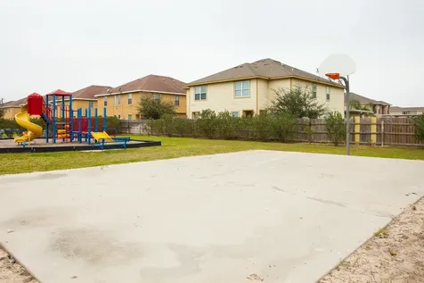 601 S 17th Street Harlingen TX 78550