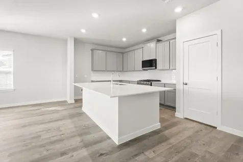 1597 Elm Court Angleton TX 77515