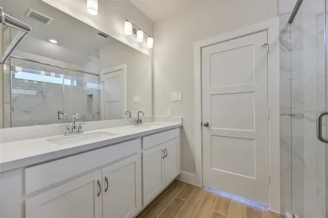 225 Magnolia Laurel Drive Alvin TX 77511