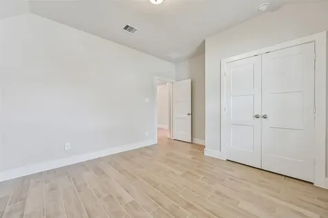 225 Magnolia Laurel Drive Alvin TX 77511