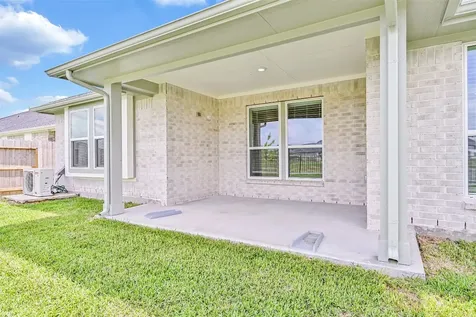 225 Magnolia Laurel Drive Alvin TX 77511