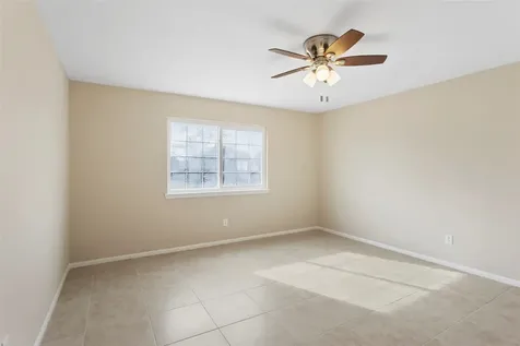 2207 Troon Drive League City TX 77573