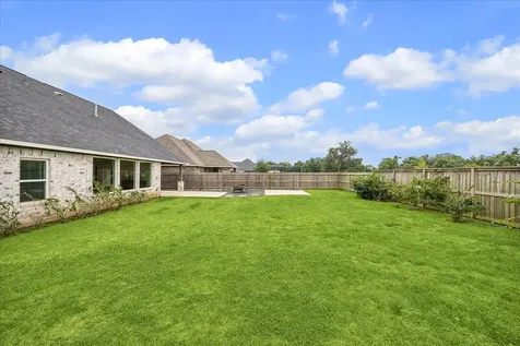 111 Creekside Lane Lake Jackson TX 77566