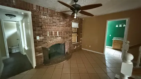 5934 Deerwood Drive Conroe TX 77306