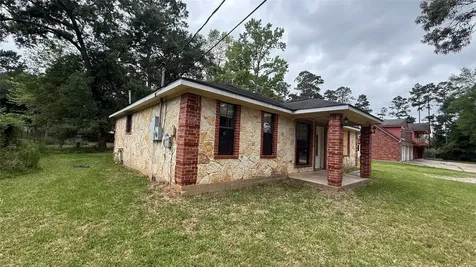 5934 Deerwood Drive Conroe TX 77306