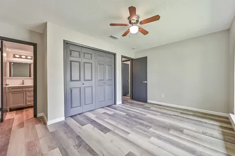 16718 Barcelona Drive Friendswood TX 77546