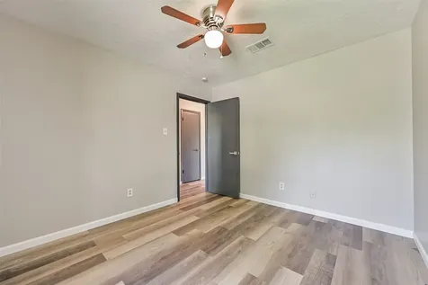 16718 Barcelona Drive Friendswood TX 77546