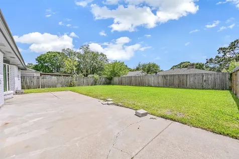 16718 Barcelona Drive Friendswood TX 77546