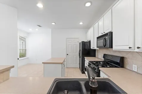 31 W Greenhill Terrace Place The Woodlands TX 77382