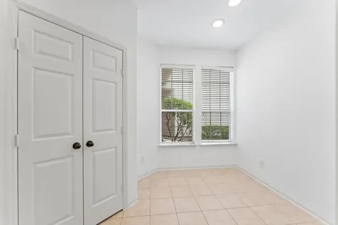 31 W Greenhill Terrace Place The Woodlands TX 77382
