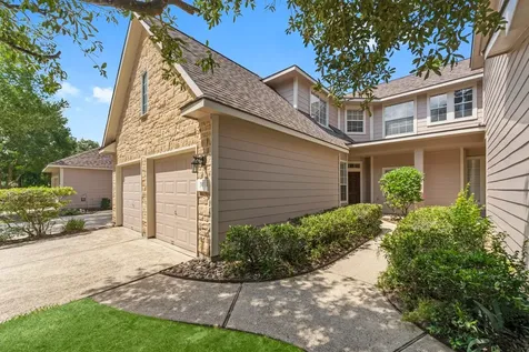31 W Greenhill Terrace Place The Woodlands TX 77382