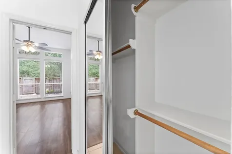 31 W Greenhill Terrace Place The Woodlands TX 77382