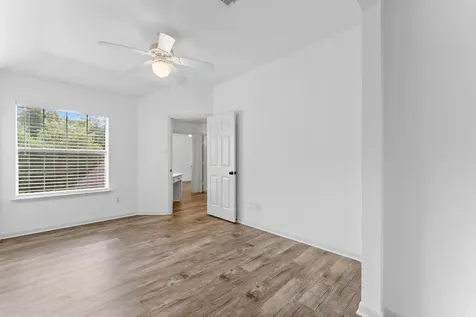 31 W Greenhill Terrace Place The Woodlands TX 77382