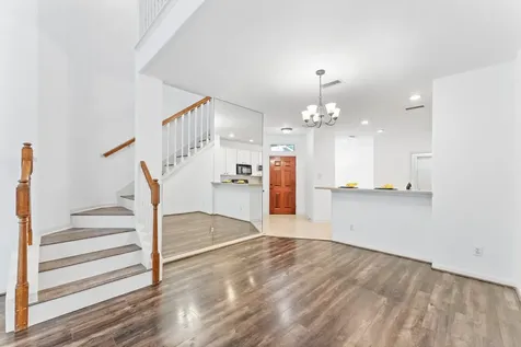 31 W Greenhill Terrace Place The Woodlands TX 77382