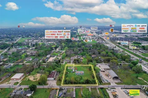 747 W Rittenhouse Road Houston TX 77091