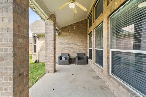 6166 Blackburn Court League City TX 77573