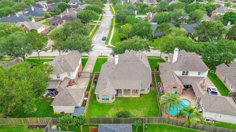 6166 Blackburn Court League City TX 77573