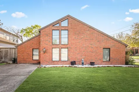 7409 S Rice Avenue Bellaire TX 77401