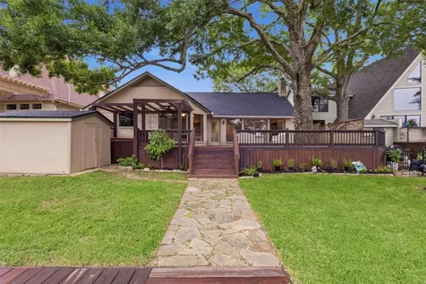 5046 Pleasure Lake Drive Willis TX 77318