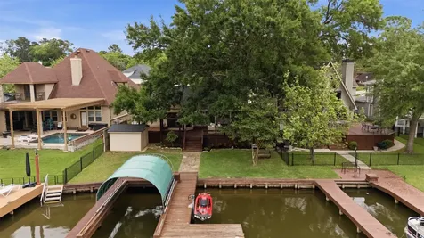 5046 Pleasure Lake Drive Willis TX 77318