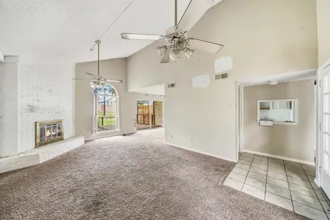 2236 Par Lane Richmond TX 77469