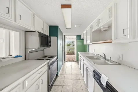2236 Par Lane Richmond TX 77469