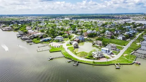 701 Pine Road Clear Lake Shores TX 77565