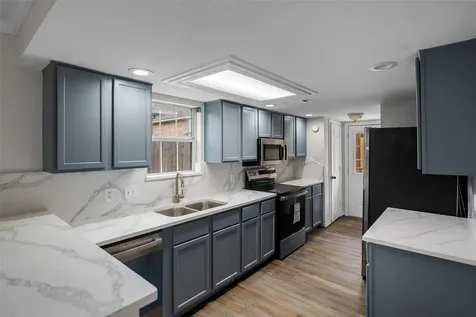 3718 Treasure Island Drive Montgomery TX 77356