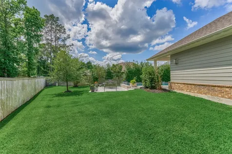 101 Mallard Creek Court Montgomery TX 77316