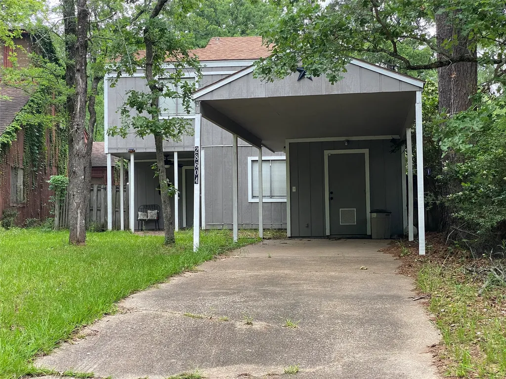 28604 Magnolia Court Huntsville TX 77320