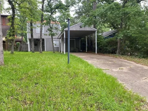 28604 Magnolia Court Huntsville TX 77320