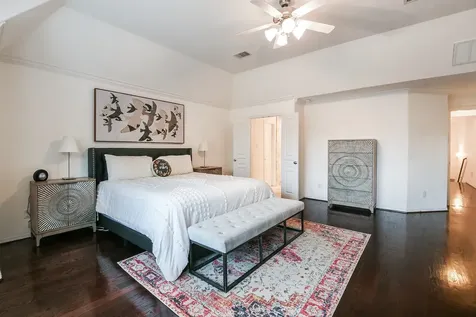 1111 W 26th Street Houston TX 77008