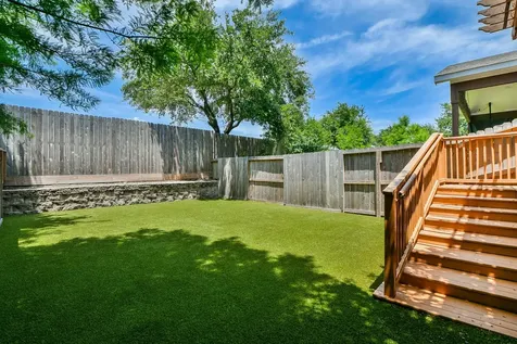 1111 W 26th Street Houston TX 77008