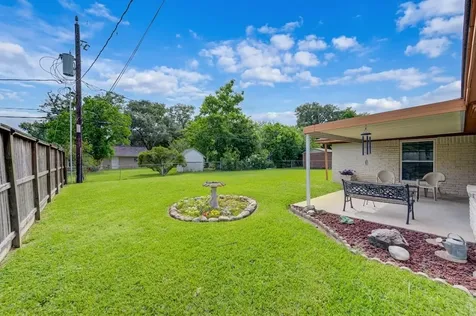 4119 Lou Anne Lane Houston TX 77092