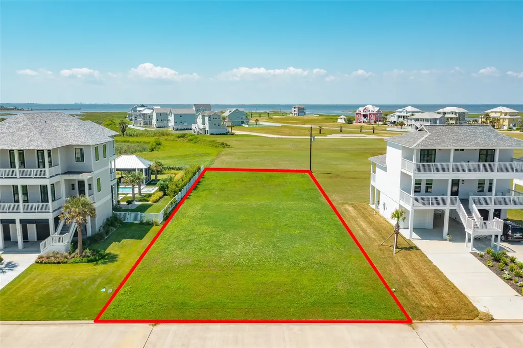 21214 Scissor Tail Lane Galveston TX 77554