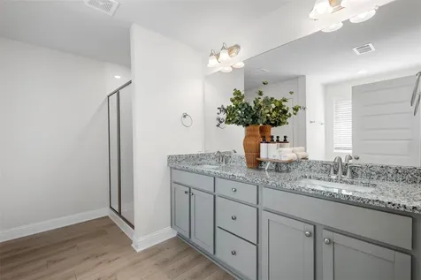 5321 W Bayou Maison Circle Dickinson TX 77539