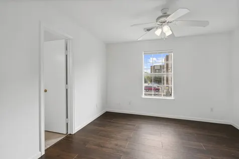 2106 Nettleton Street Houston TX 77004