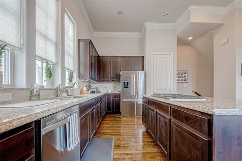 2524 Sherwin Street Houston TX 77007