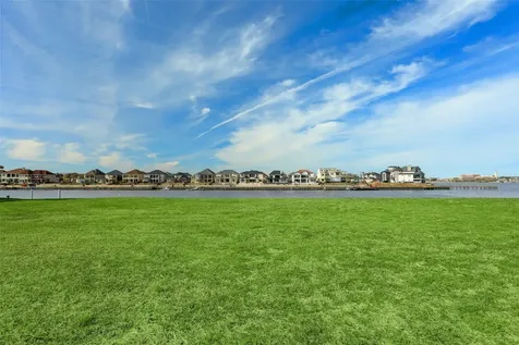 2502 Beacon Circle League City TX 77573