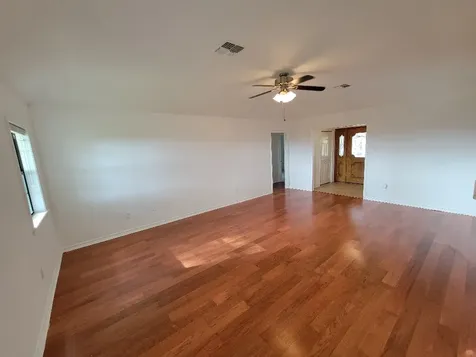 805 Bormann Street Brenham TX 77833
