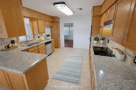 805 Bormann Street Brenham TX 77833